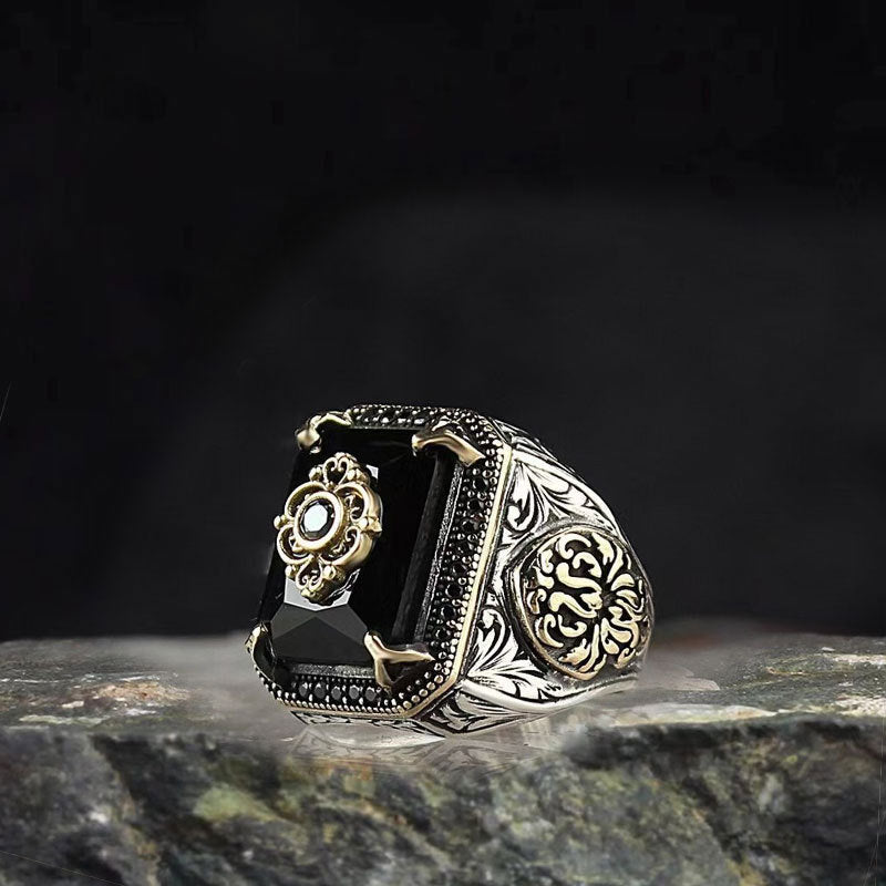 Retro Square Alloy Ring For Stylish Vintage Look