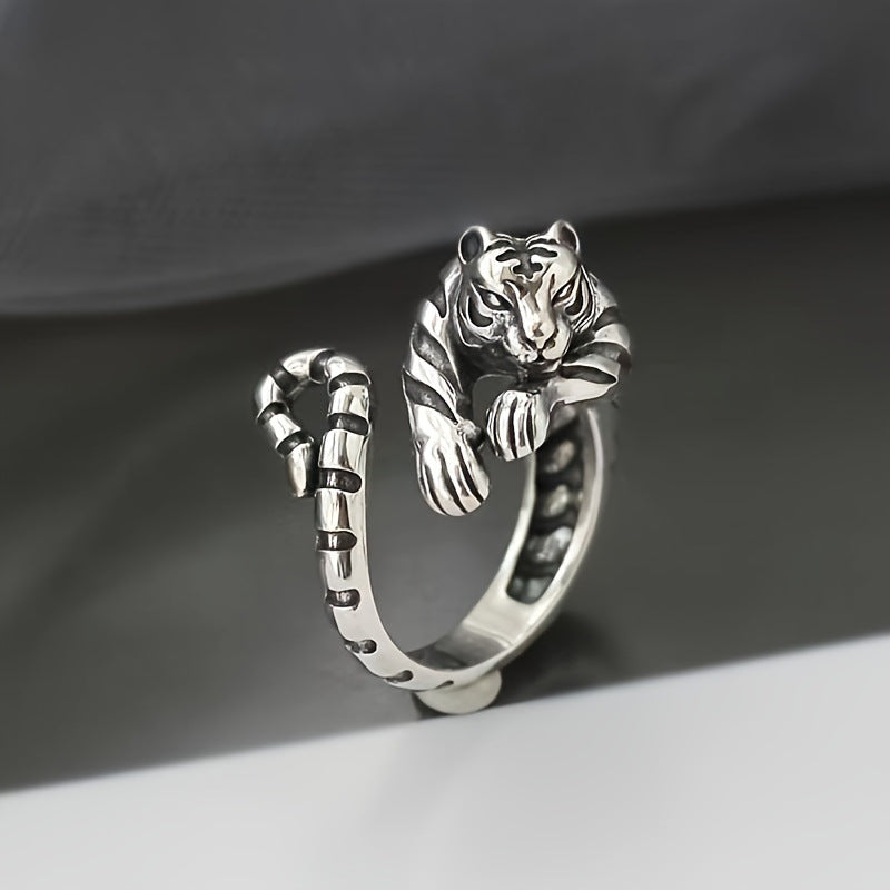 Tiger Ring For Men In Silver Alloy, 1 Piece Stylish Accessory