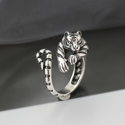 Tiger Ring For Men In Silver Alloy, 1 Piece Stylish Accessory