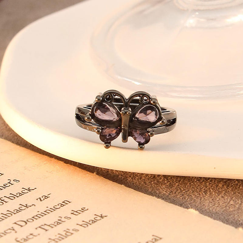 Silver Alloy Ring For Everyday Wear Featuring Durable Design And Comfortable Fit