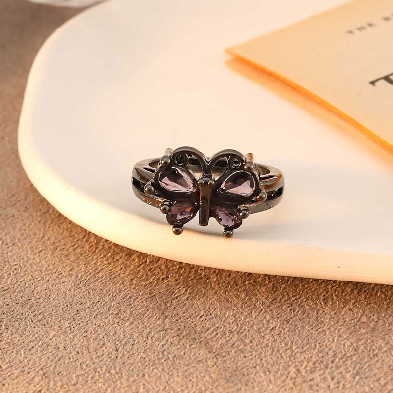 Silver Alloy Ring For Everyday Wear Featuring Durable Design And Comfortable Fit