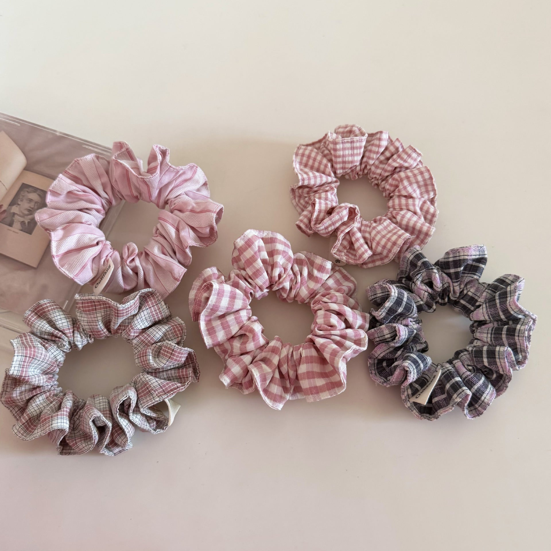 Plaid New Style Cloth Checkered Scrunchies In Pink For Stylish Hair Accessories