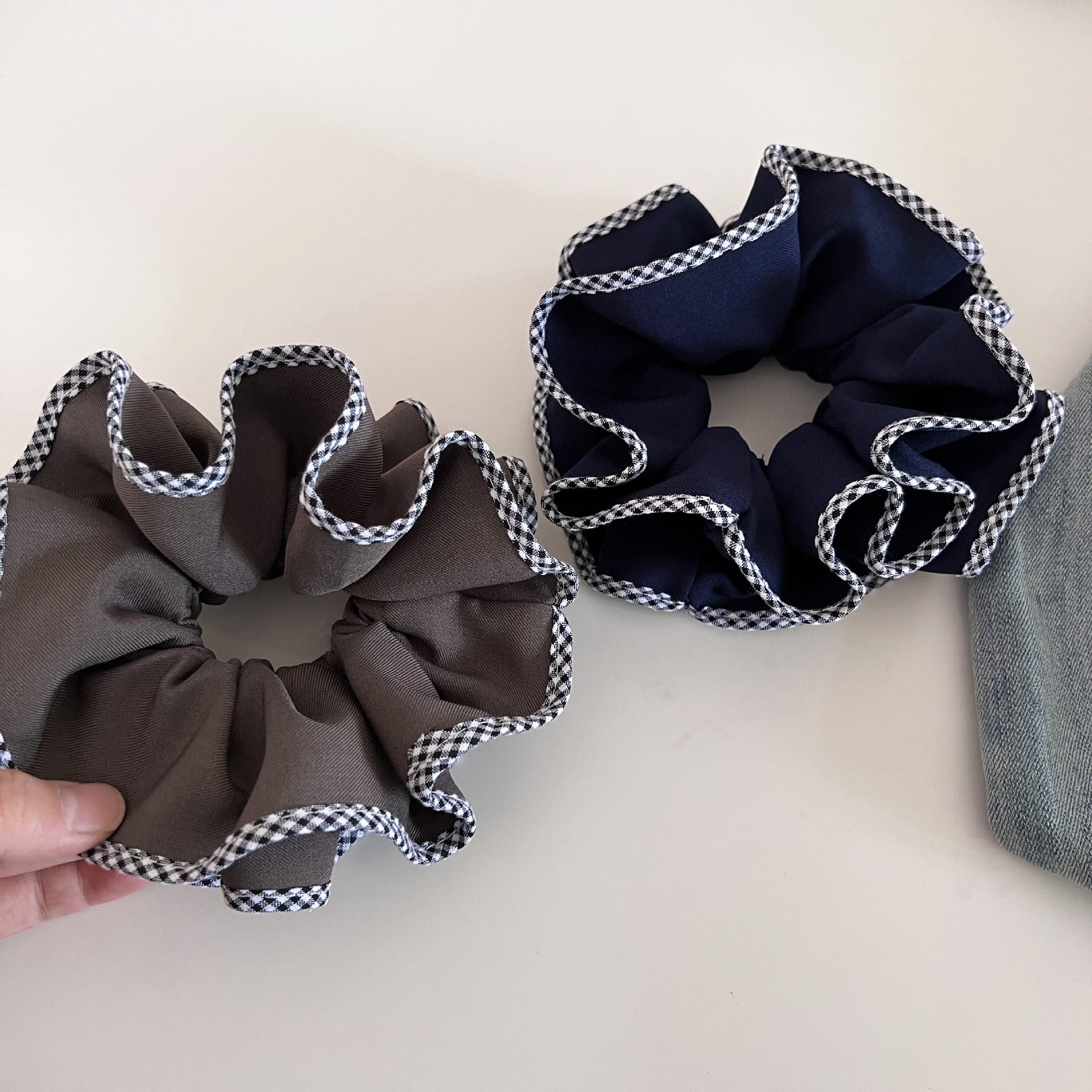 Plaid New Style Checkered Scrunchies In Grey For Stylish Hair Accessories