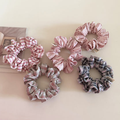 Plaid New Style Cloth Checkered Scrunchies In Pink For Stylish Hair Accessories