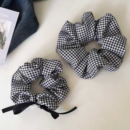 New Style Checkered Scrunchies In Black & White, Classic Hair Accessories With Trendy Pattern