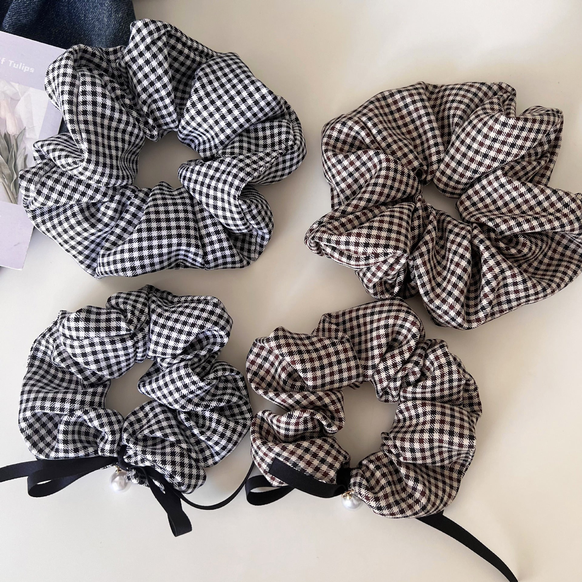 New Style Checkered Scrunchies In Black & White, Classic Hair Accessories With Trendy Pattern