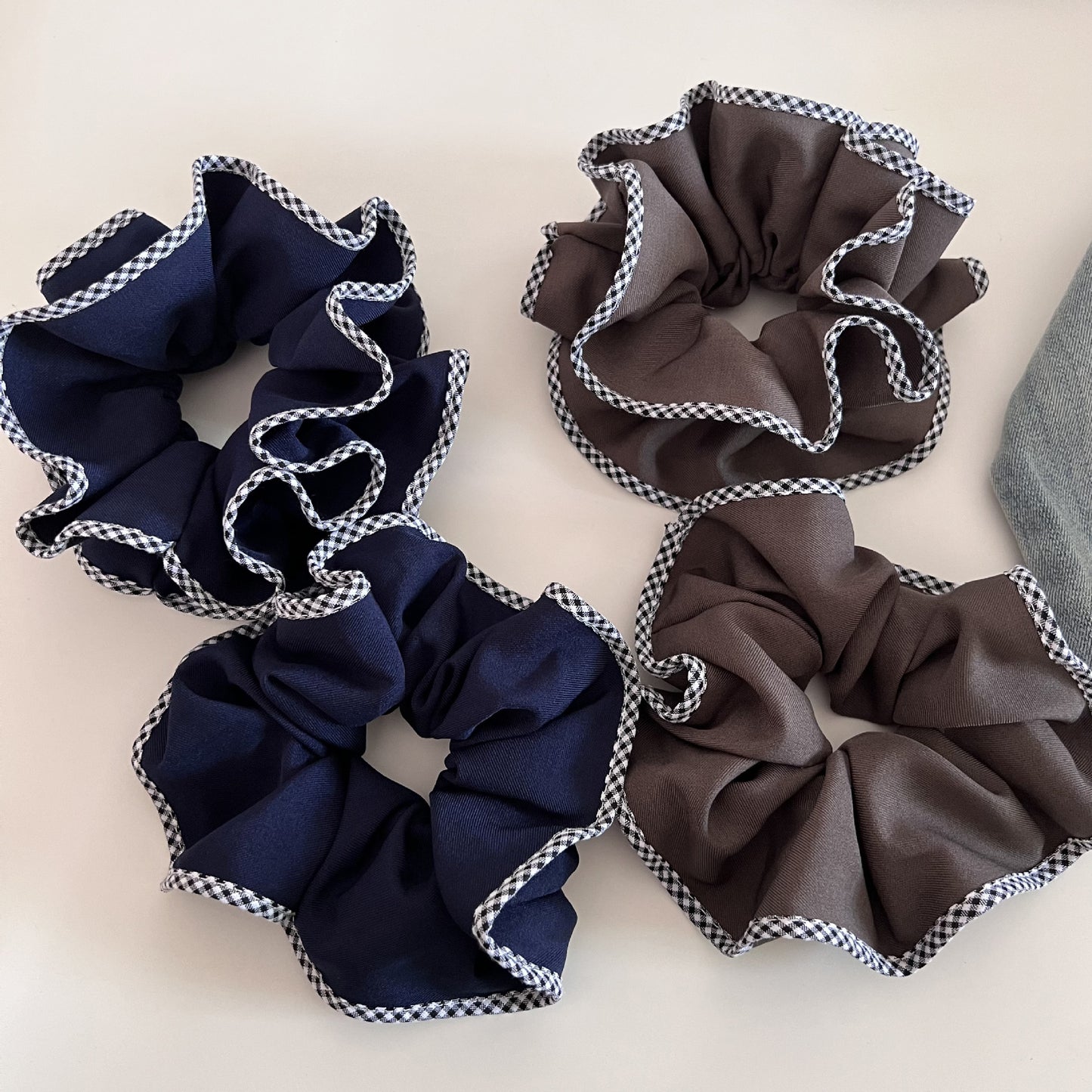 Plaid New Style Checkered Scrunchies In Grey For Stylish Hair Accessories