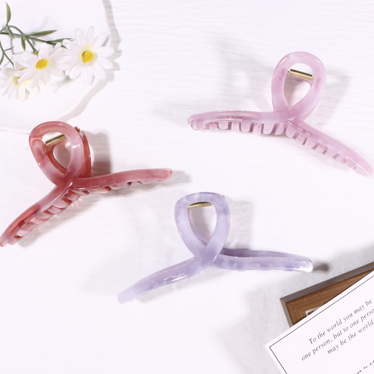 Shark Hair Claws Made Of Durable PS Material, Stylish Hair Accessories For Secure Hold