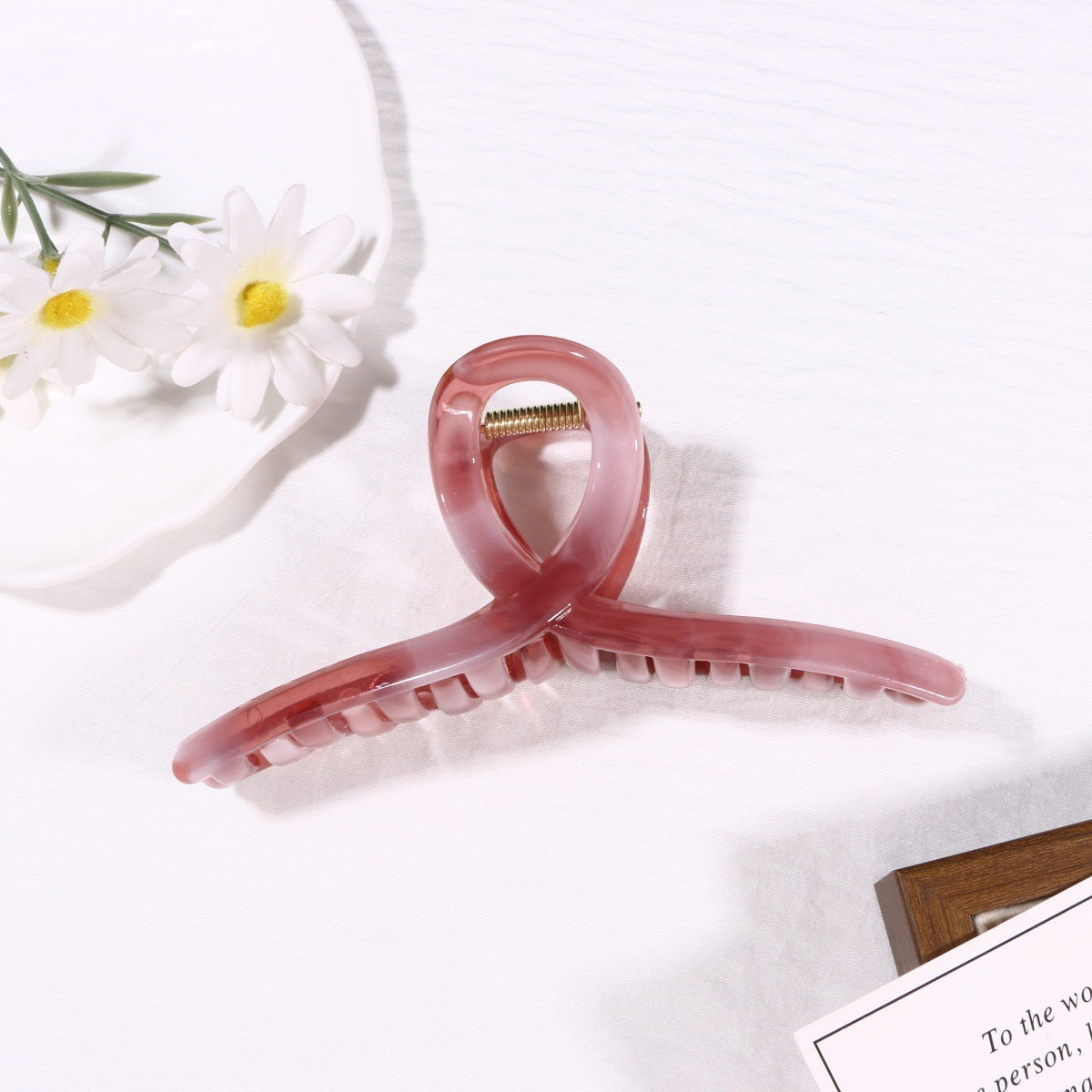 Shark Hair Claws Made Of Durable PS Material, Stylish Hair Accessories For Secure Hold