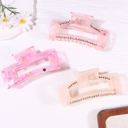 Shark Hair Claw Hairpin In Skin Color Made Of Durable PS Material
