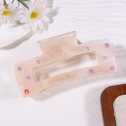 Shark Hair Claw Hairpin In Skin Color Made Of Durable PS Material