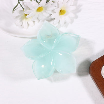 Flowers Hair Claws Hairpin Made Of Durable PS Material In Skin Color