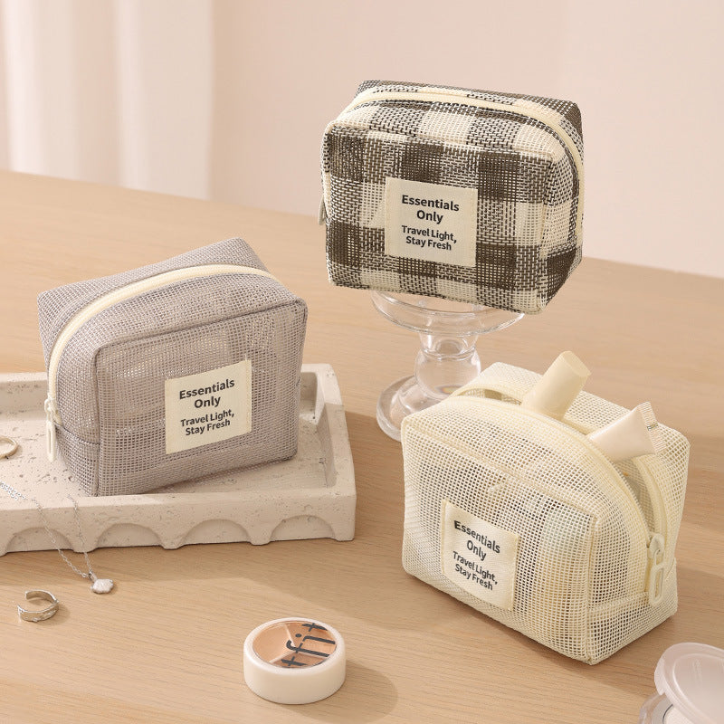 Lattice Cosmetic Bag Featuring Stylish Design For Convenient Storage