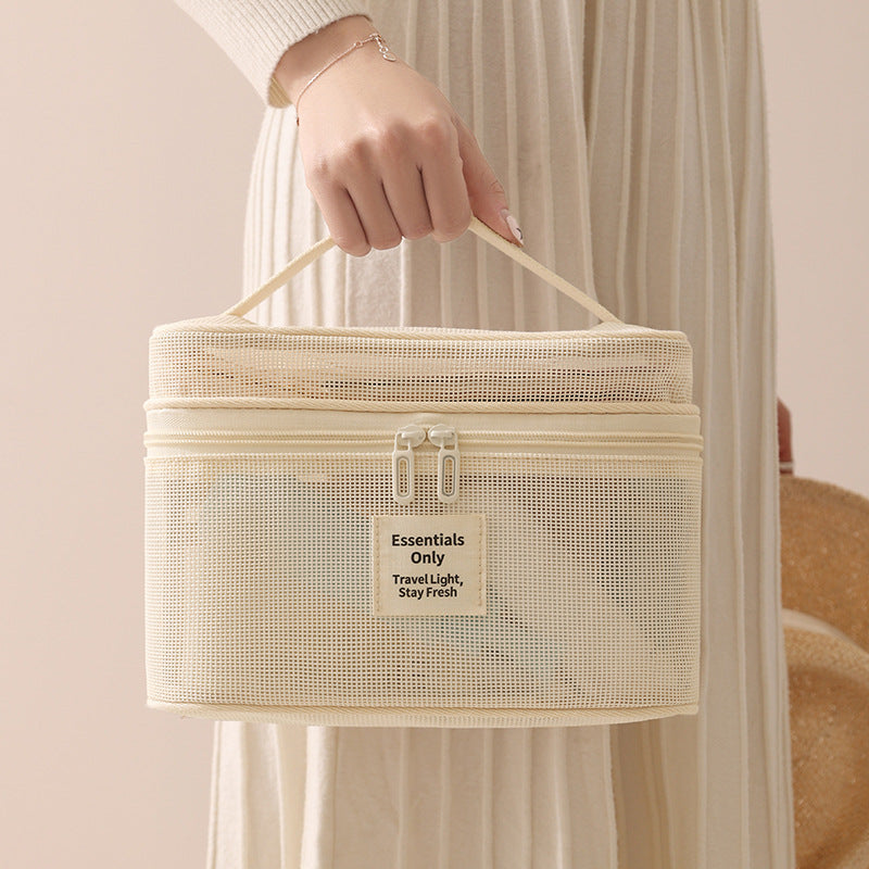 Lattice Cosmetic Bag In Stylish Design For Convenient Storage
