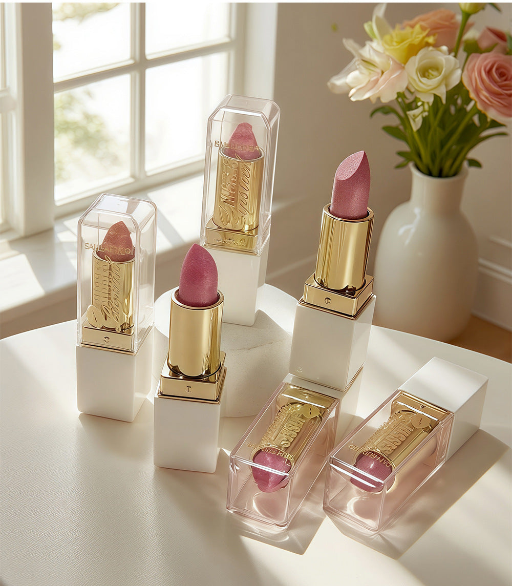 Lipstick In Classic Shades For A Smooth And Vibrant Finish