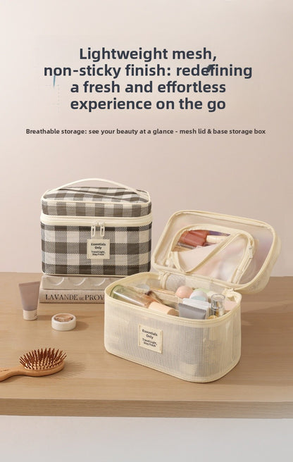 Lattice Cosmetic Bag In Stylish Design For Convenient Storage