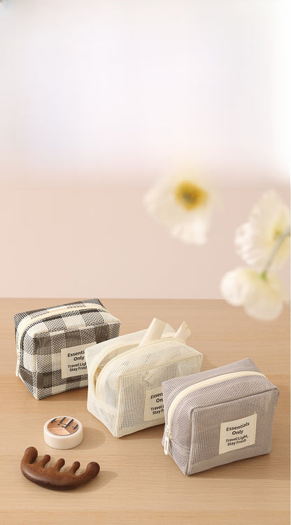 Lattice Cosmetic Bag Featuring Stylish Design For Convenient Storage