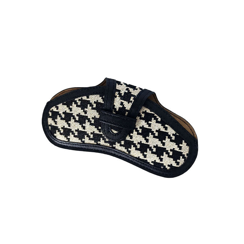 Canvas Glasses Pouch In Black For Durable And Stylish Eyewear Protection