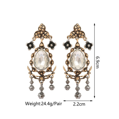 Water Droplets For Women Retro Zinc Alloy Earring With Distressed Craft And Rhinestone Inlay, Perfect For Banquet