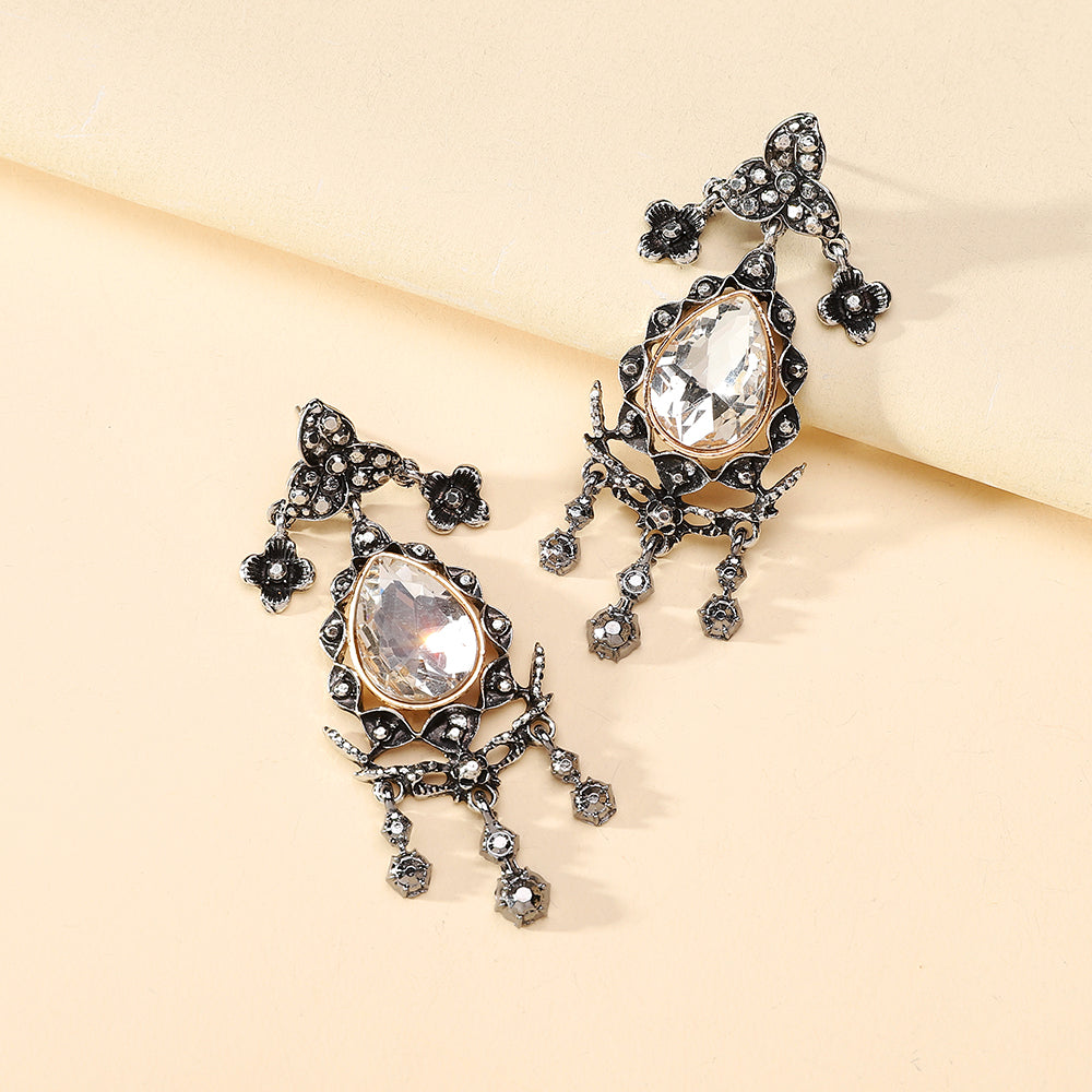 Water Droplets For Women Retro Zinc Alloy Earring With Distressed Craft And Rhinestone Inlay, Perfect For Banquet