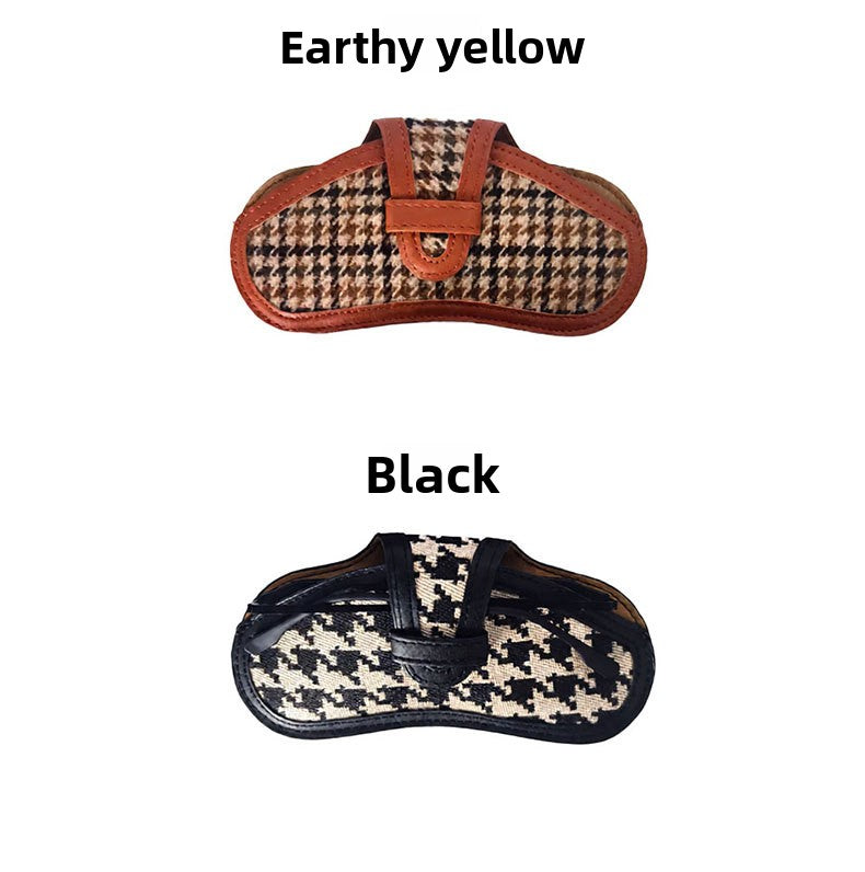 Canvas Glasses Pouch In Black For Durable And Stylish Eyewear Protection