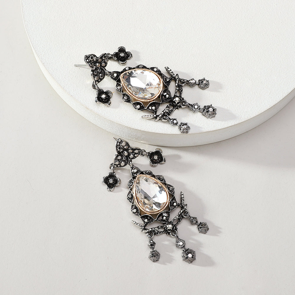 Water Droplets For Women Retro Zinc Alloy Earring With Distressed Craft And Rhinestone Inlay, Perfect For Banquet