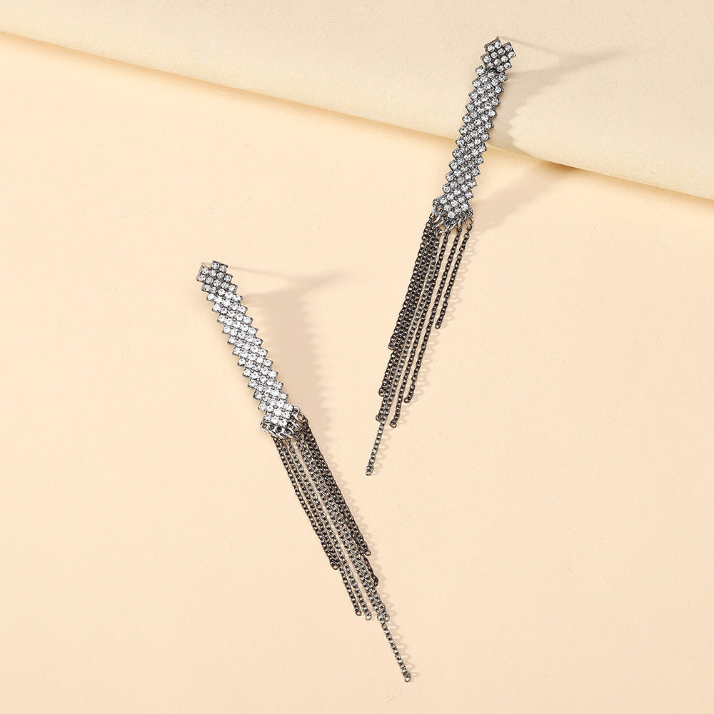 Luxurious Zinc Alloy Tassel Earrings For Women With Rhinestones, Perfect For Wedding Occasions