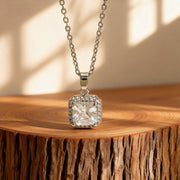 Sugar Crystal Diamond Necklace-White Gold