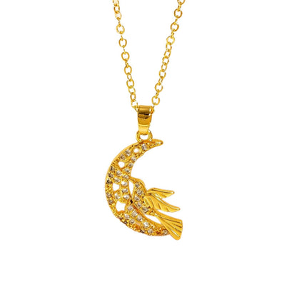 Bird Necklace For Women Featuring Golden Alloy Design