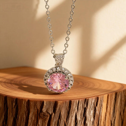 Round Necklace For Elegant Style In Golden Color