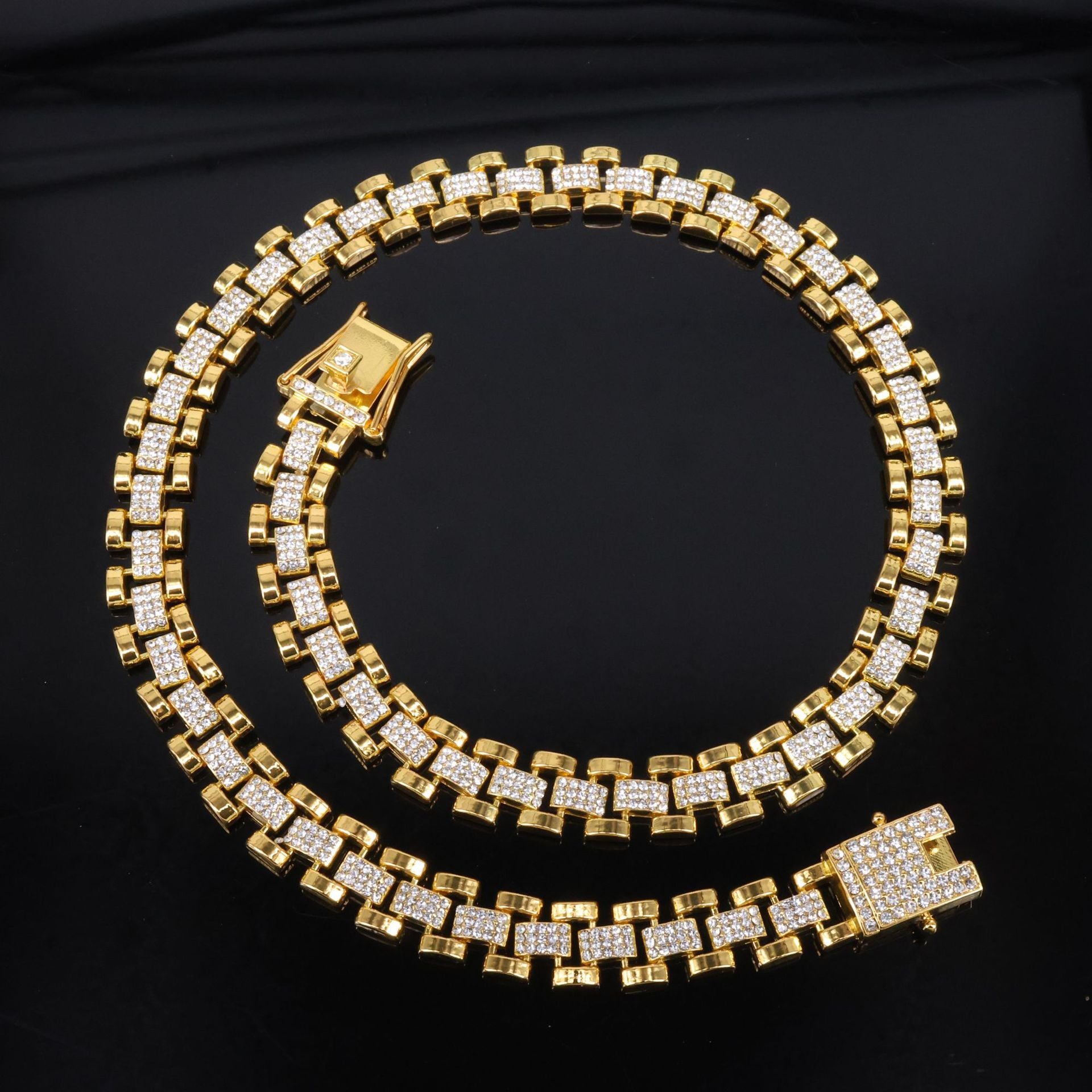 Hip-Hop Golden Lines For Unisex Zinc Alloy Cuban Link Chain Curb Chain With Rhinestone Inlay