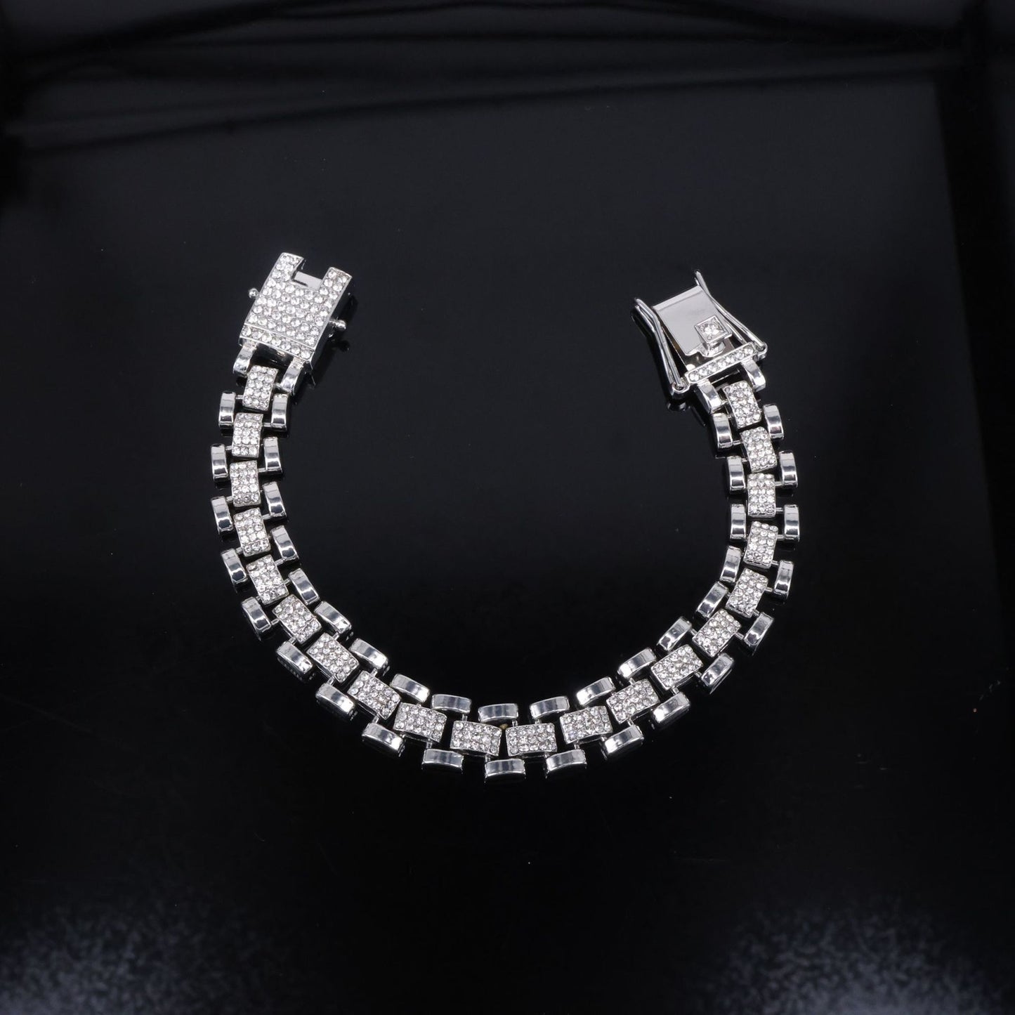 Hip-Hop Golden Lines For Unisex Zinc Alloy Cuban Link Chain Curb Chain With Rhinestone Inlay