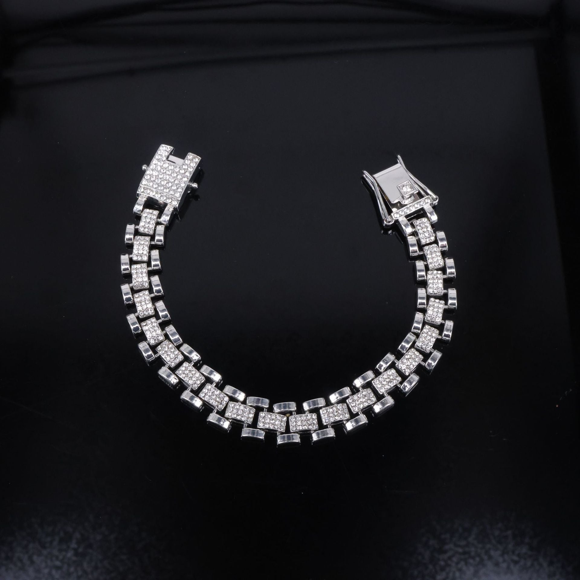 Hip-Hop Golden Lines For Unisex Zinc Alloy Cuban Link Chain Curb Chain With Rhinestone Inlay