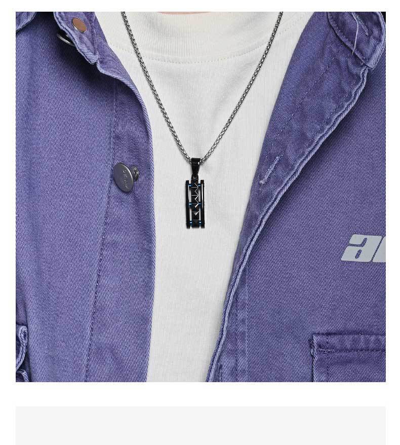 Original Design Pyramid Pendant For Stylish Wear Made Of Durable Titanium Steel