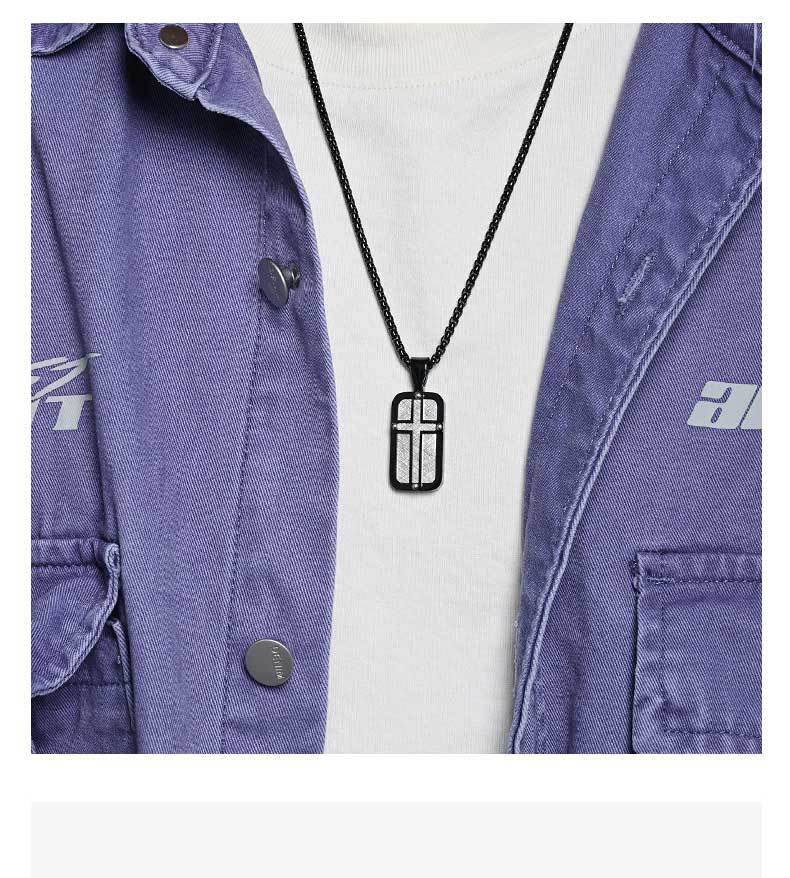 Original Design Metal Cross Pendant For Stylish Wear
