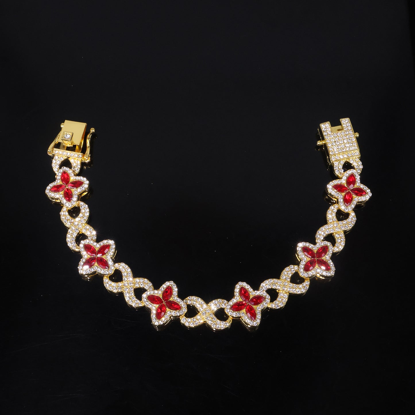 Four Leaf Clover Necklace For Unisex Featuring Golden Zinc Alloy With Glass Inlay And Cuban Link Chain