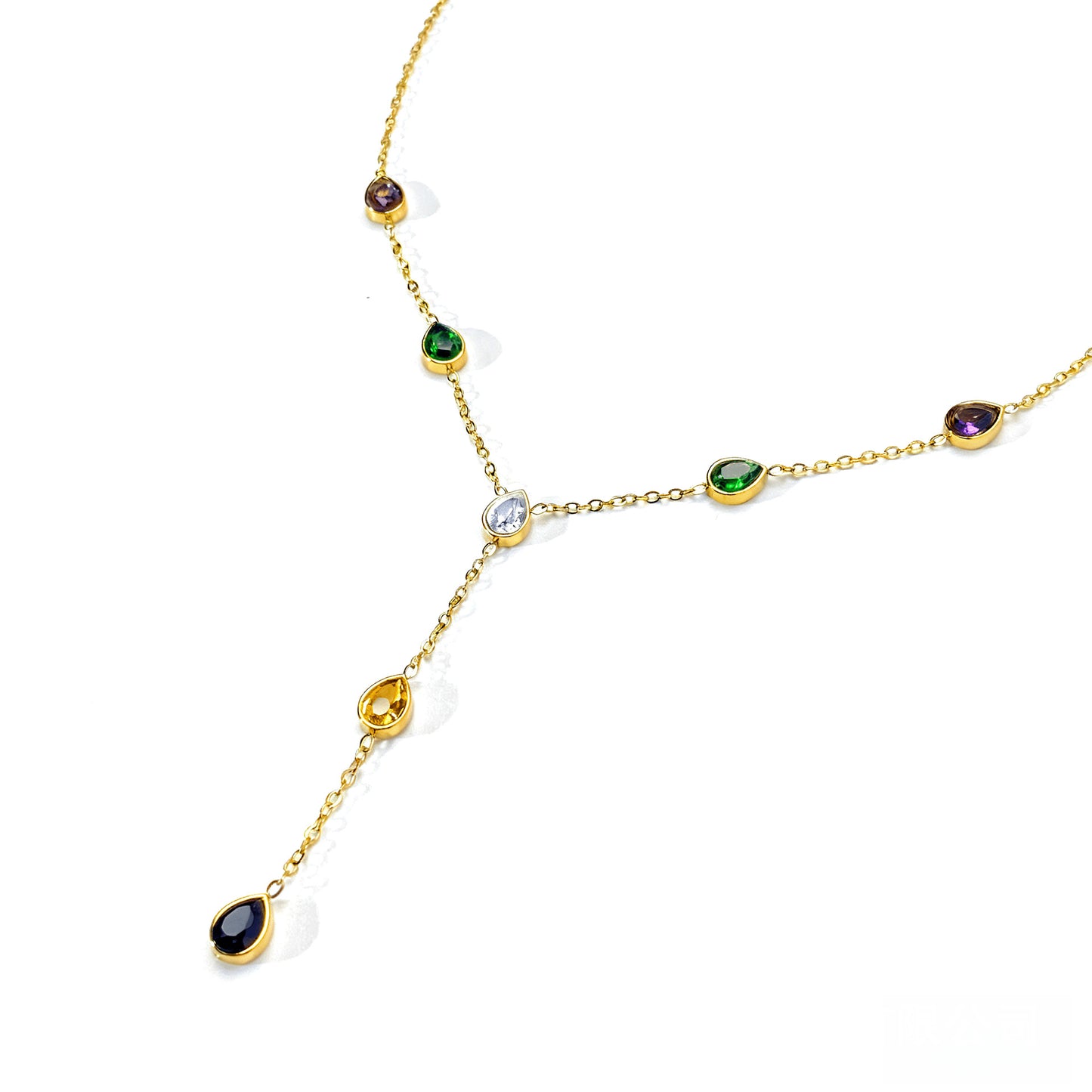 Round Pendant For Women Featuring Zircon Inlay Material With Electroplated Golden Plated Finish