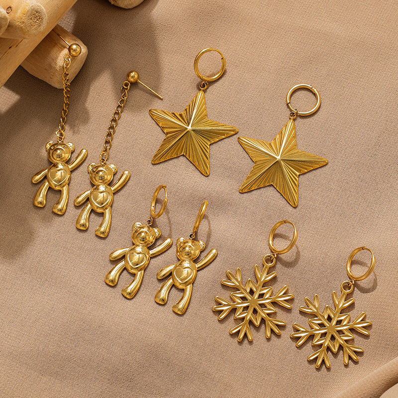 Cute Pentagram Stud Earrings For Women In 304 Stainless Steel With 18K Gold Plated Electroplated Finish