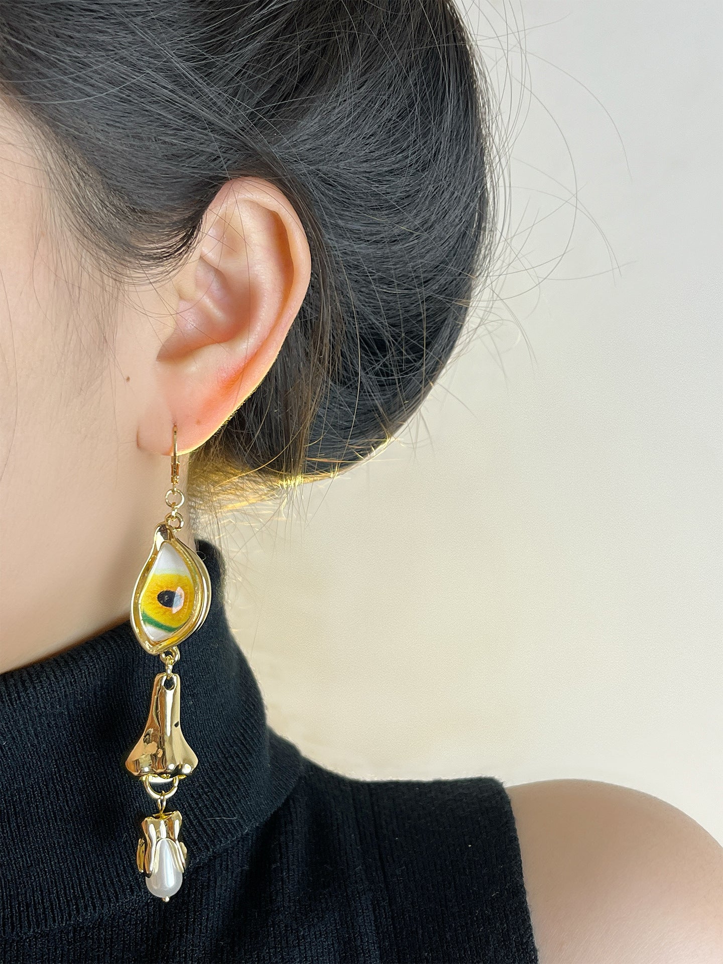 Devil's Eye Earrings For Women Featuring Retro Tassel Craft In Alloy With Pearl Inlay