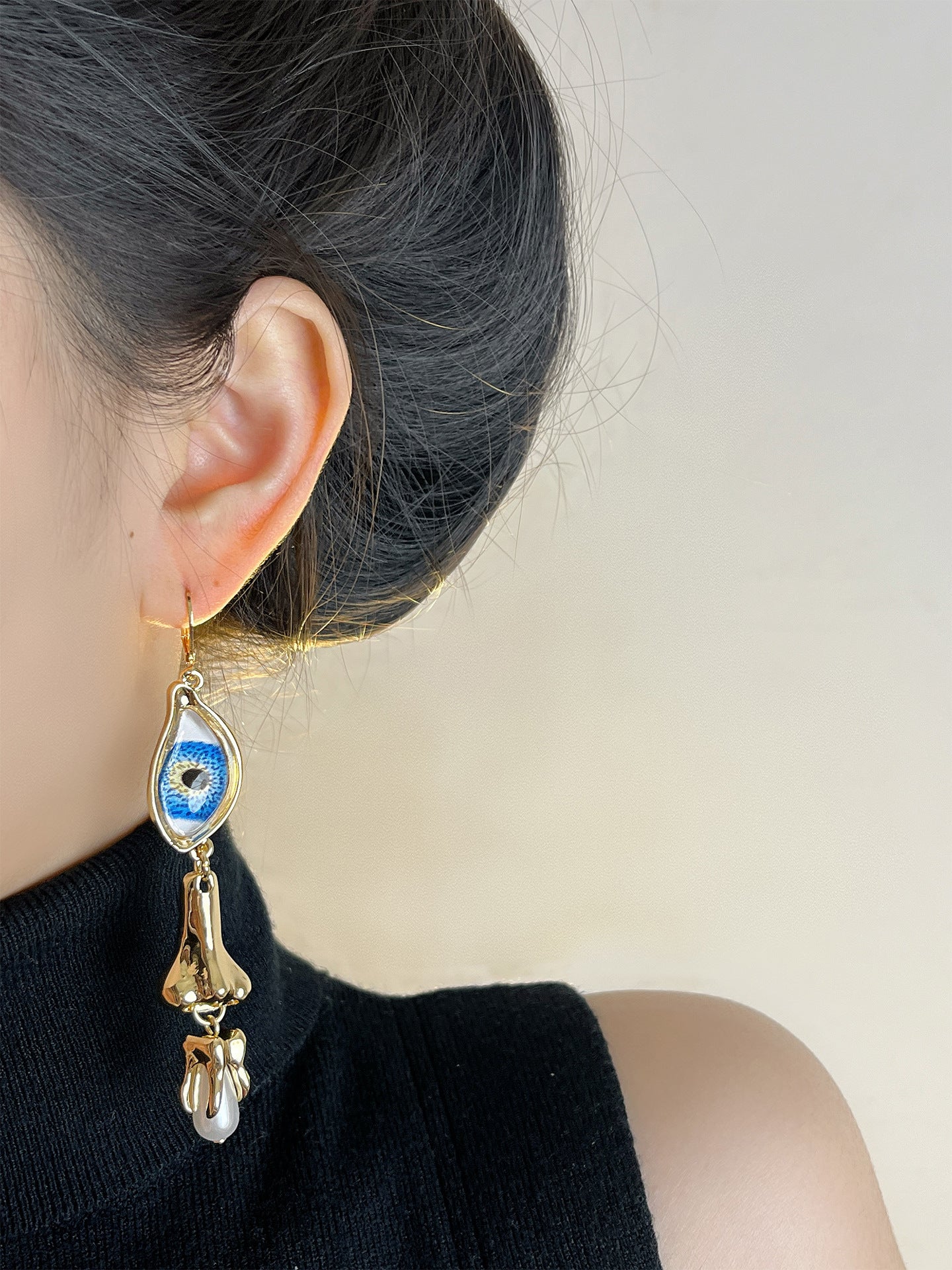 Devil's Eye Earrings For Women Featuring Retro Tassel Craft In Alloy With Pearl Inlay
