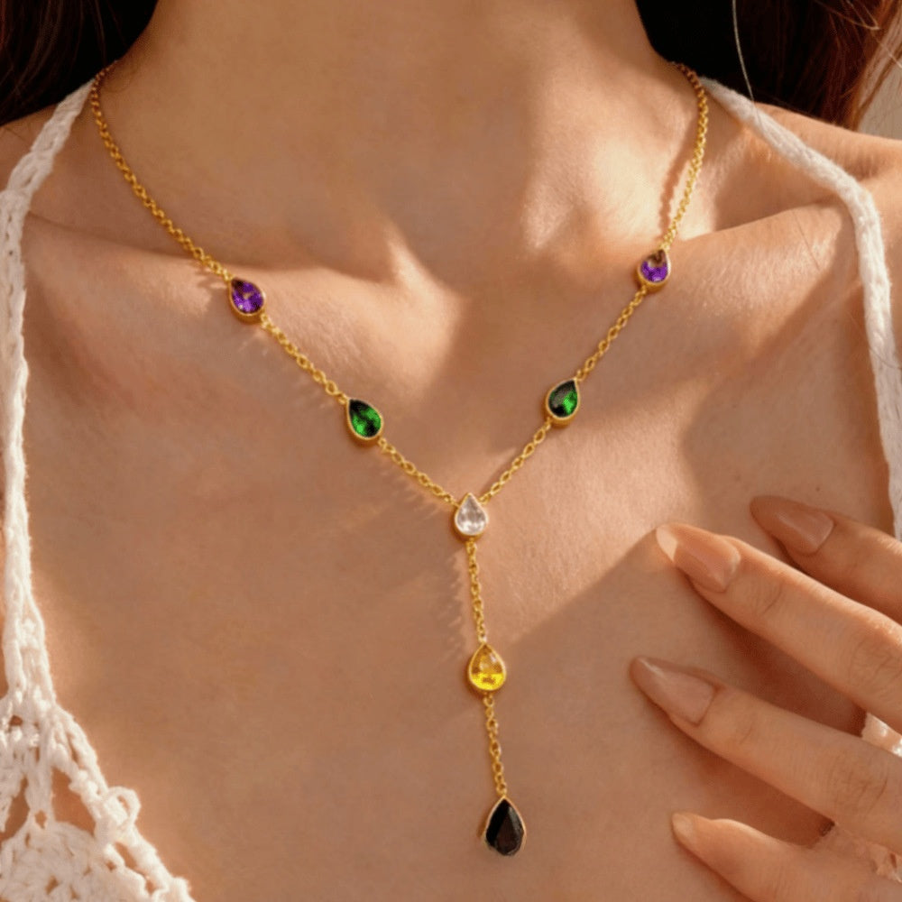 Round Pendant For Women Featuring Zircon Inlay Material With Electroplated Golden Plated Finish