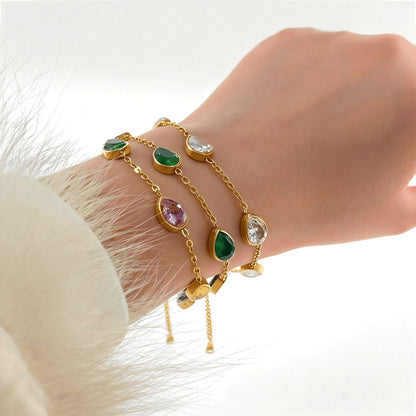 Round Pendant For Women Featuring Zircon Inlay Material With Electroplated Golden Plated Finish