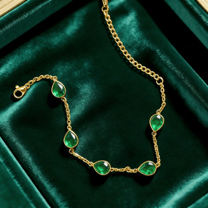 Round Pendant For Women Featuring Zircon Inlay Material With Electroplated Golden Plated Finish