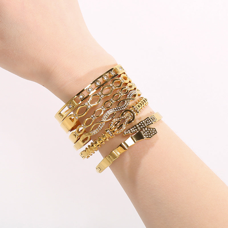 Geometric Three-dimensional Bangle For Women In 304 Stainless Steel With 18K Real Gold Plated And Rhinestones Inlay