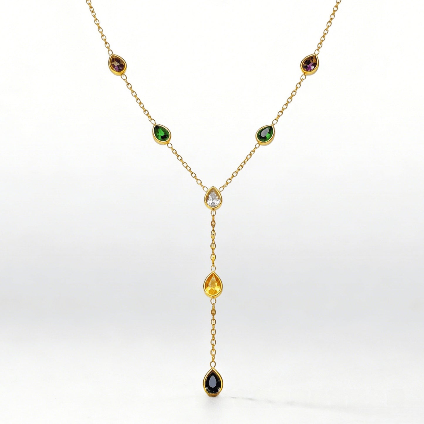 Round Pendant For Women Featuring Zircon Inlay Material With Electroplated Golden Plated Finish