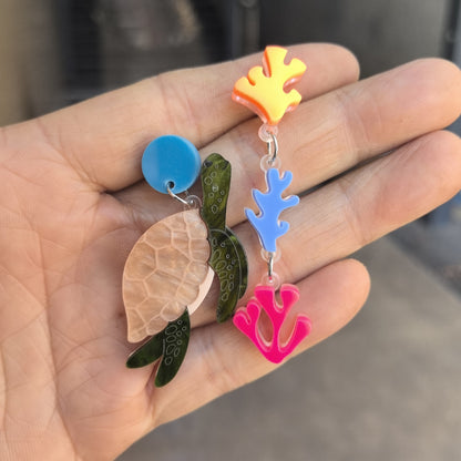 Handmade Retro Tortoise Necklace For Women Featuring Acrylic Inlay In A Stylish Turtle Design