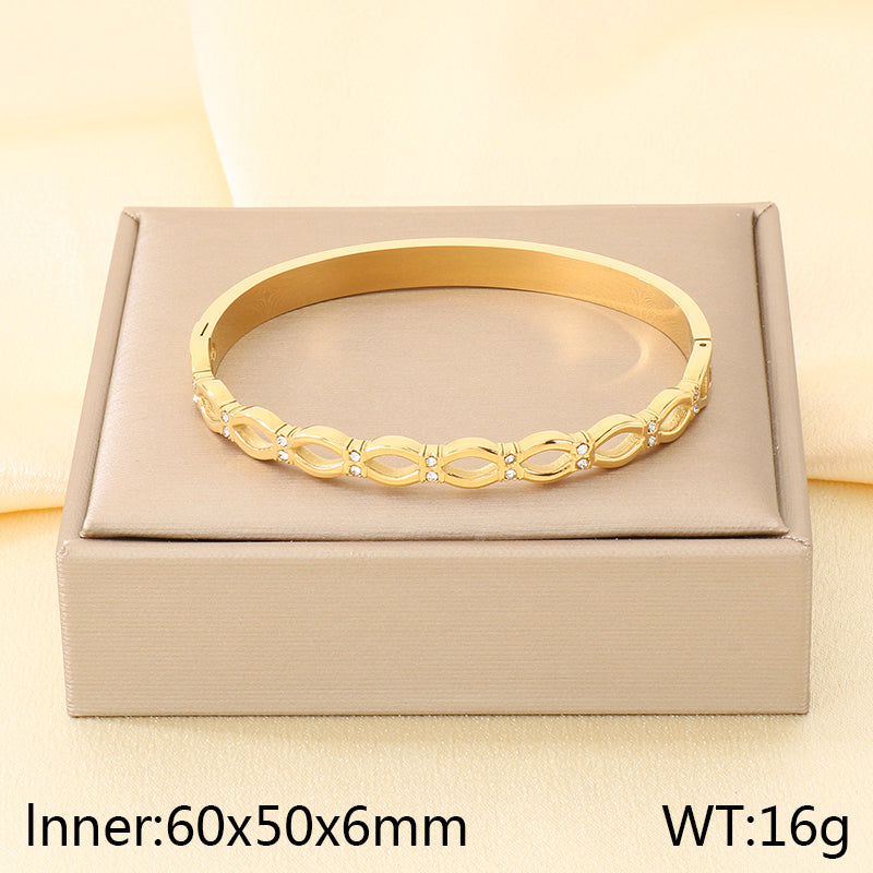 Geometric Three-dimensional Bangle For Women In 304 Stainless Steel With 18K Real Gold Plated And Rhinestones Inlay
