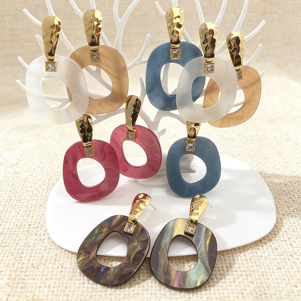 Retro Oval Resin Earrings For Women Featuring Rhinestones For Elegant Style