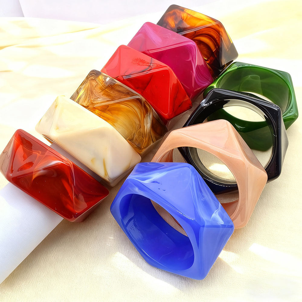 Retro Black Acrylic Rhombus Bangle For Women