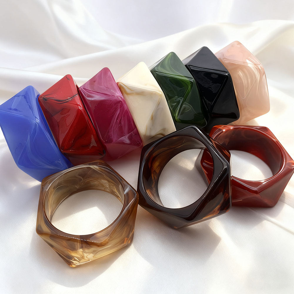 Retro Black Acrylic Rhombus Bangle For Women